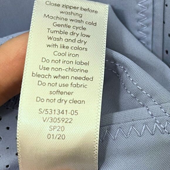 Athleta Pacifica II UPF Rashguard Tank Women’s Size XS Periwinkle Swim Top - Picture 8 of 9